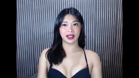 loverph15 online show from November 18, 4:45 am