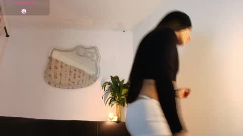 luciana_glow online show from April 15, 1:55 am