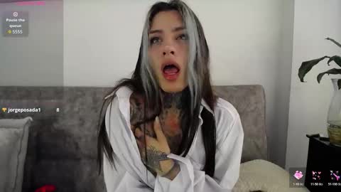 luciiana online show from February 10, 2:24 pm