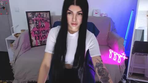 Monika online show from October 23, 1:26 pm