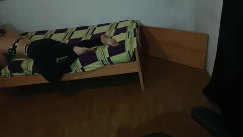 LucyLun online show from April 18, 2:02 am