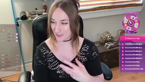 Lulu online show from March 8, 10:56 pm