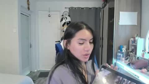 Luna Fox online show from May 1, 12:04 am