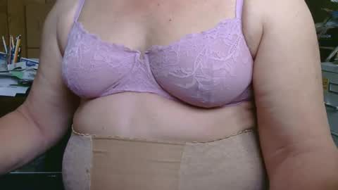 manwithboobs online show from May 10, 7:52 pm