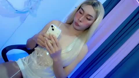 Mariah monroexs Blow and Free Webcam online show from July 26, 3:36 am