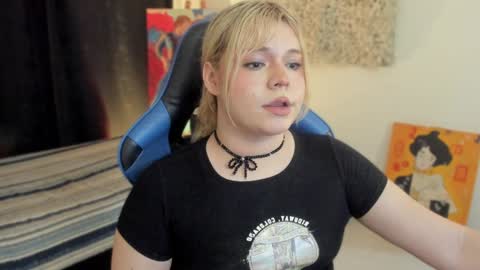 Maxine Minx online show from January 9, 6:27 am