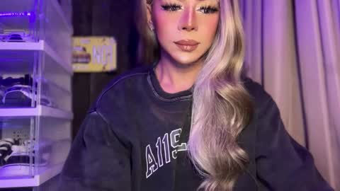 GODDESS OF ALL GODDESSES online show from April 9, 9:21 pm