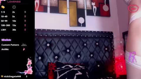 meriiiidaa online show from February 11, 3:25 am