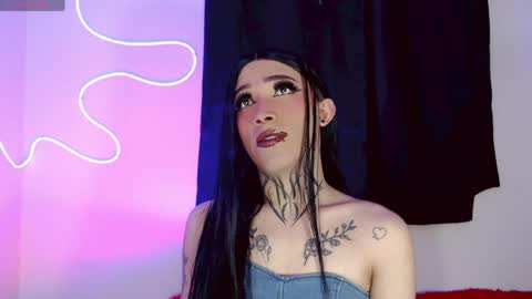 mia califa online show from May 10, 4:28 am