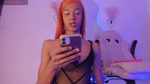 mia_royal online show from April 25, 8:28 pm