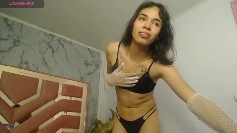 mia_swift_ch online show from October 8, 3:52 am