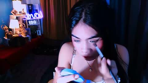 Mikhayla online show from January 18, 7:15 am