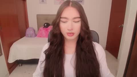 Miley online show from March 3, 3:19 pm