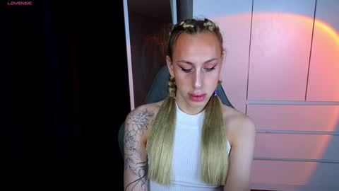 miraraid online show from December 26, 1:29 am