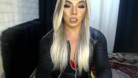 AIRA online show from December 5, 1:20 am