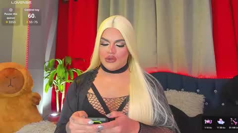 kassandra lazcano online show from January 17, 1:13 am