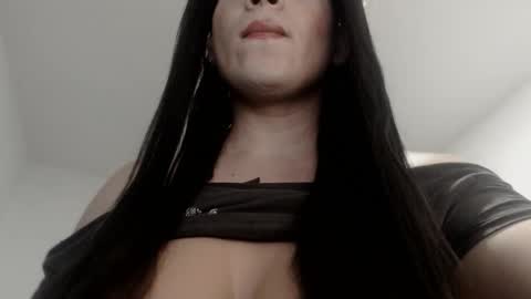 ALICE MADANE online show from September 9, 5:17 am