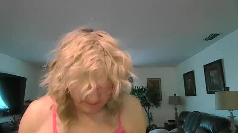 mistygoodslut online show from May 12, 11:52 am