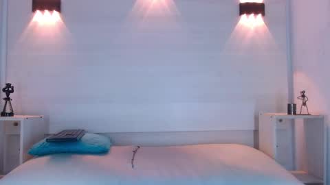 Molly Spears online show from February 3, 11:20 am