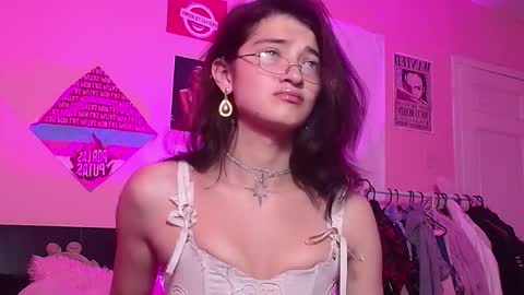 Nicky  online show from March 21, 11:20 pm