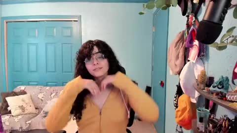 Grace online show from April 23, 9:28 pm