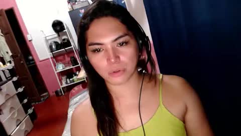 SUPPORT GODDESS TRISHA  AND DONT FORGET TO FOLLOW ME online show from April 7, 8:43 pm