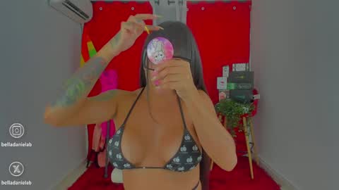   IG belladanielab online show from January 25, 5:07 am