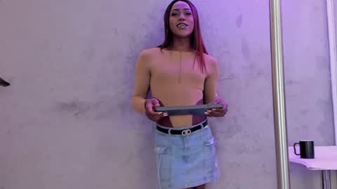 Naomi Blair online show from April 3, 3:38 am