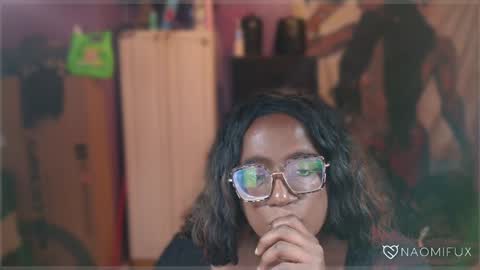 Naomi online show from January 18, 9:32 pm