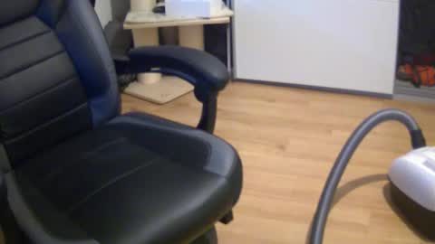 nastyirly online show from April 10, 7:36 am