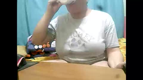 mariapaula online show from April 6, 8:03 am