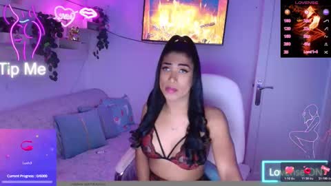 Nicolle Bustamante online show from February 8, 5:13 am