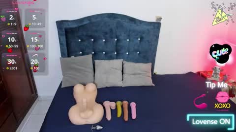 Anna Cherry online show from January 14, 4:54 am