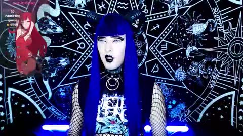 caroline online show from October 23, 1:53 am