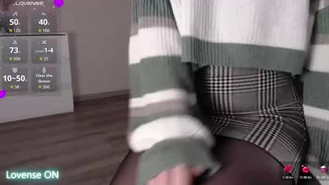 noelleneptune online show from March 26, 9:13 am