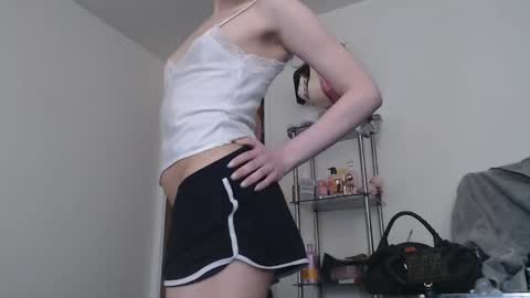 Snapshot of novafrey chatting on January 11, 8:21 pm Olivia online show from January 11, 8:21 pm