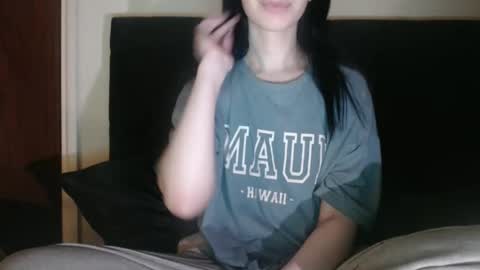 Olivia online show from April 15, 8:30 am