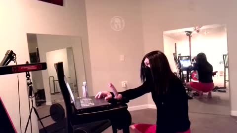 Snapshot of obedientsissycuck chatting on October 7, 12:28 pm obedientsissycuck online show from October 7, 12:28 pm