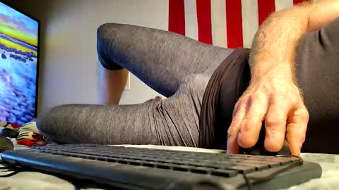 Laura online show from October 18, 5:00 am