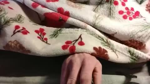 Laura online show from October 23, 3:21 am