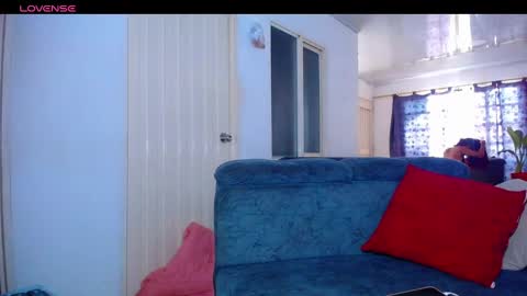 pamela_black_bigcock online show from March 5, 7:00 pm