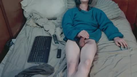 paula__ts online show from April 28, 4:00 pm