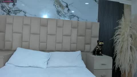 Paulina Belle online show from February 24, 4:11 pm