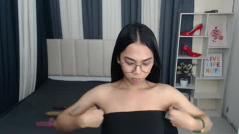 Yukie online show from October 30, 8:13 am