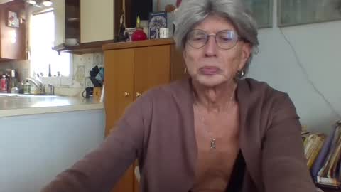 phillipa online show from January 30, 6:21 pm