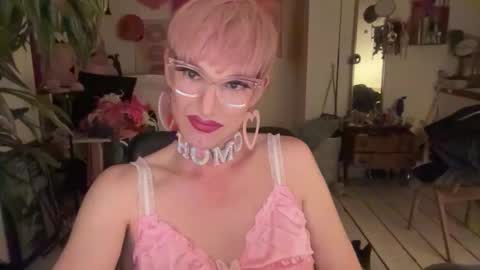 pinkfag online show from March 25, 4:55 pm