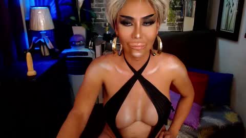 DivaGray online show from March 9, 7:34 am