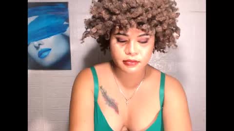 prettydiannara online show from February 6, 12:43 am