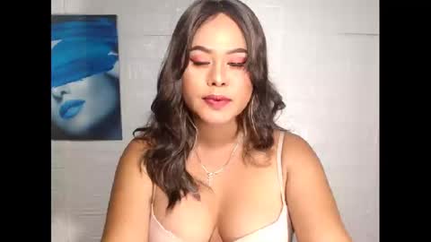 prettydiannara online show from February 16, 11:05 pm