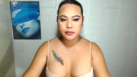 prettydiannara online show from February 28, 1:37 am